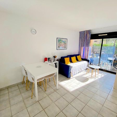 Appartement Avec Piscine A 5Min De La Plage Sanary-sur-Mer Kültér fotó