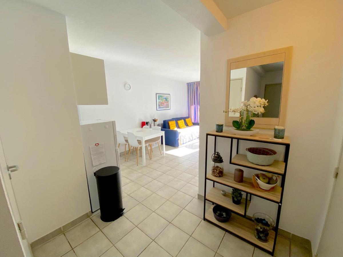 Appartement Avec Piscine A 5Min De La Plage Sanary-sur-Mer Kültér fotó