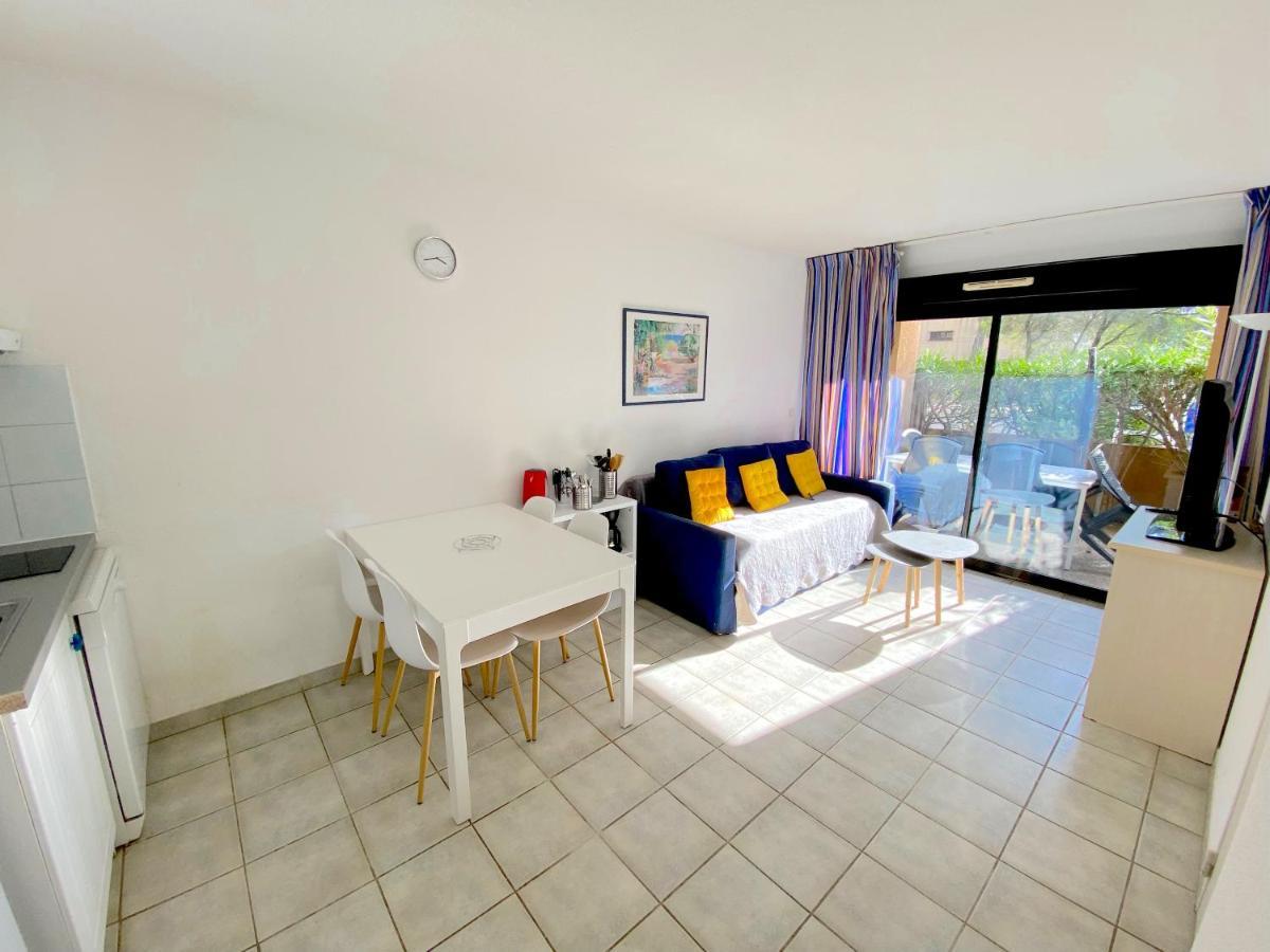 Appartement Avec Piscine A 5Min De La Plage Sanary-sur-Mer Kültér fotó