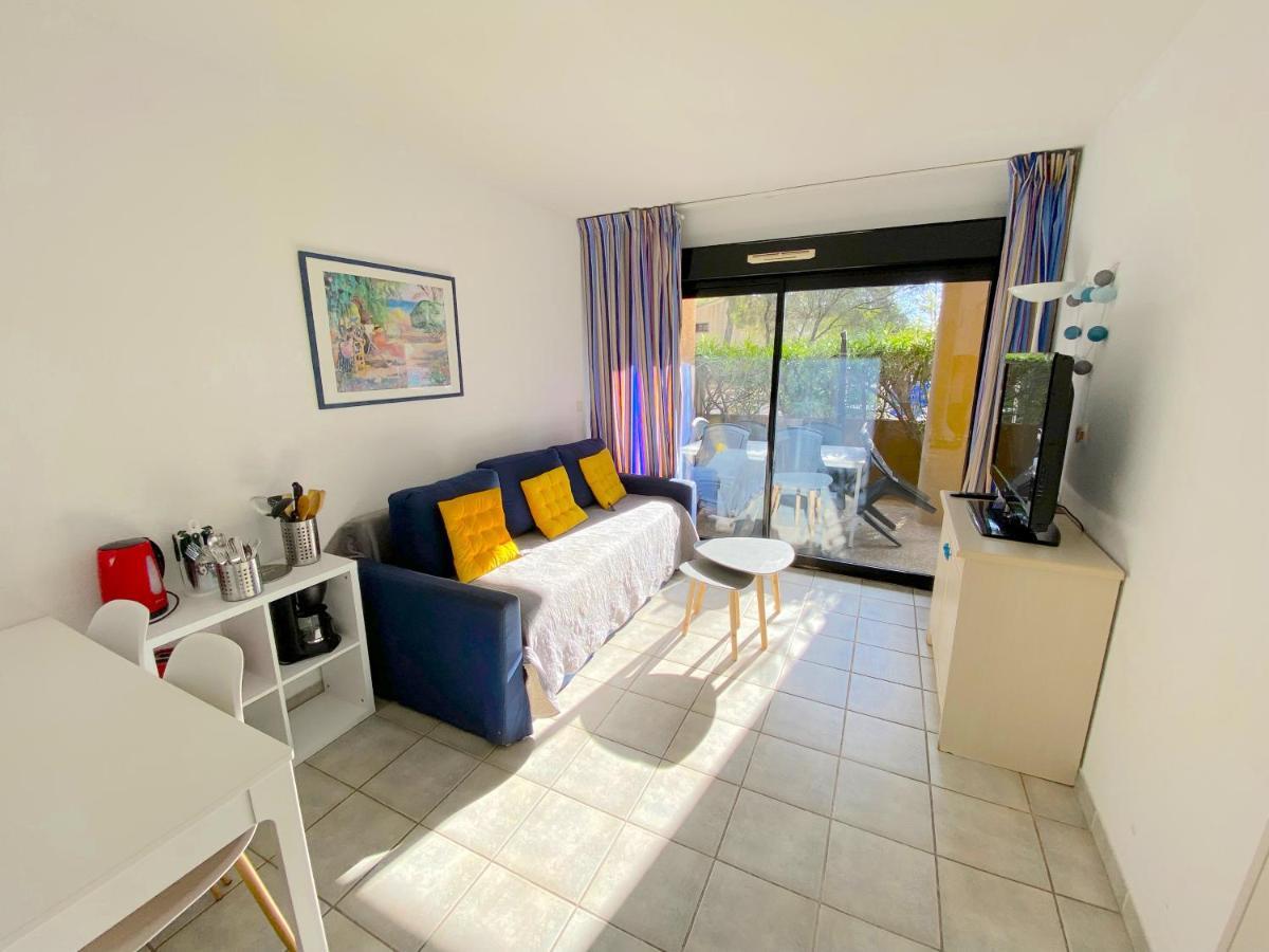 Appartement Avec Piscine A 5Min De La Plage Sanary-sur-Mer Kültér fotó