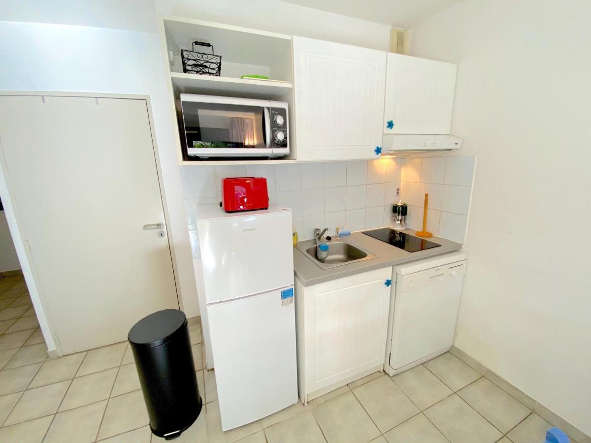 Appartement Avec Piscine A 5Min De La Plage Sanary-sur-Mer Kültér fotó